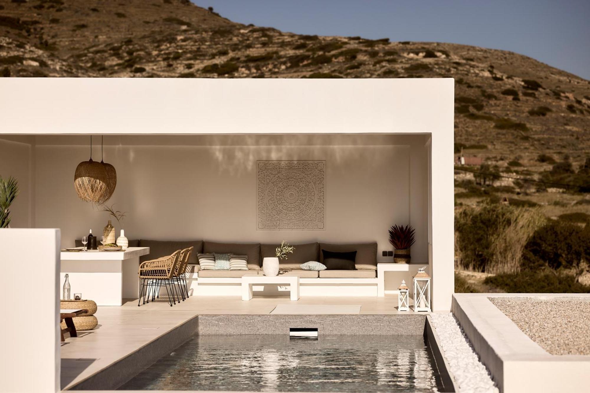 Thea Luxury Ios *