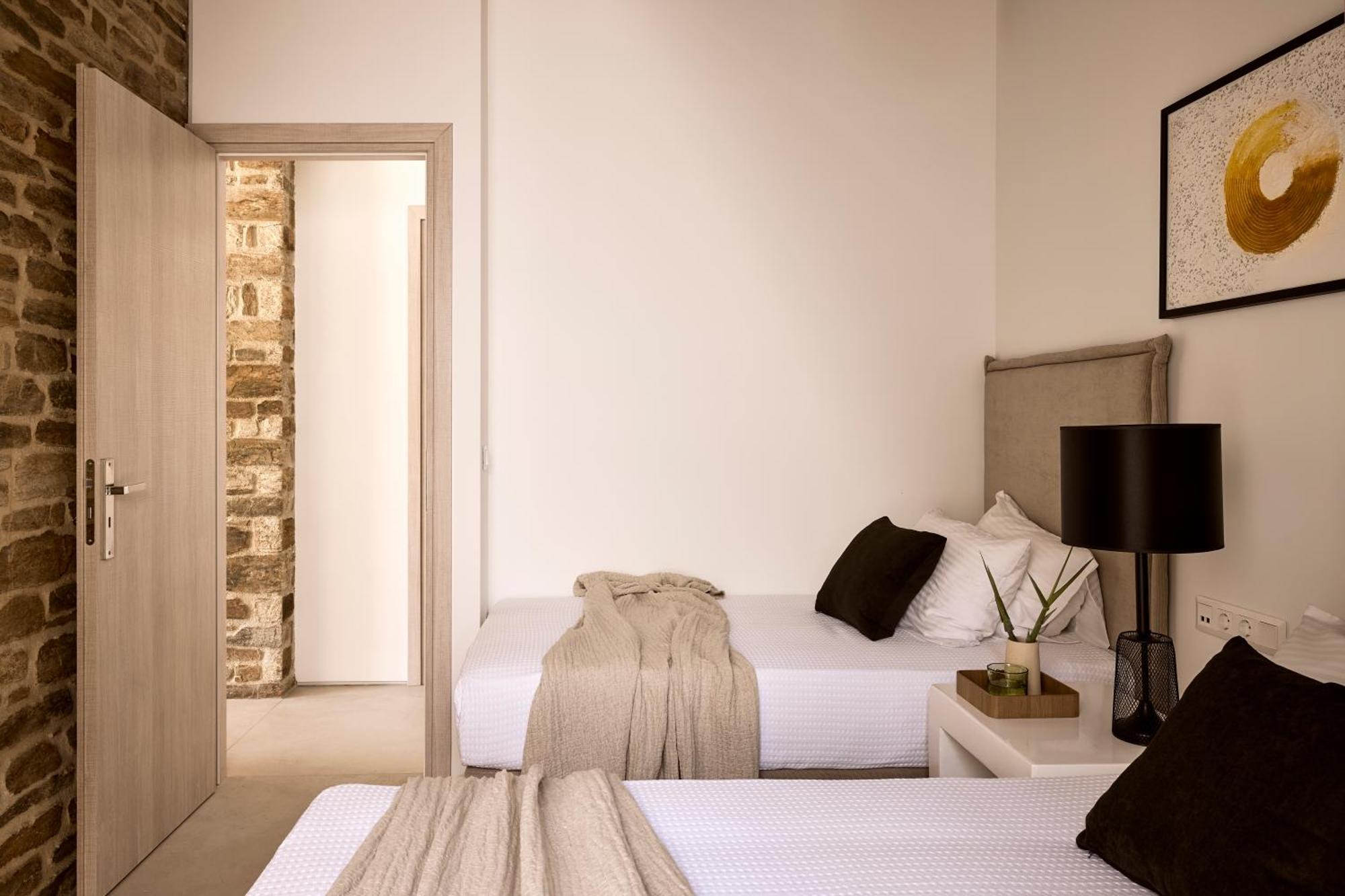 Thea Luxury Ios Villa